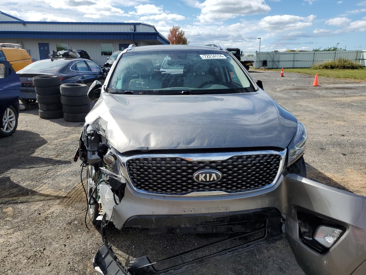 2016 Kia Sorento - Image 5