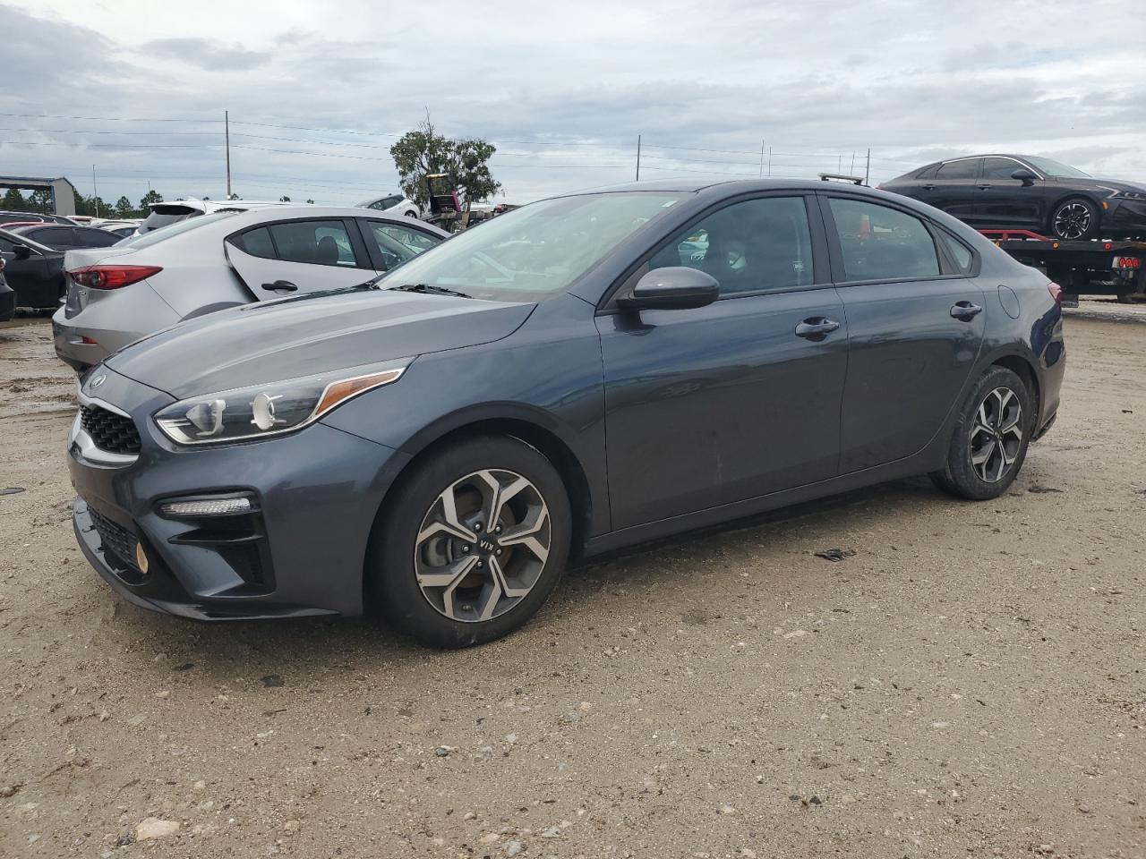 2020 Kia Forte Fe VIN: 3KPF24AD5LE261455 Lot: 73725764