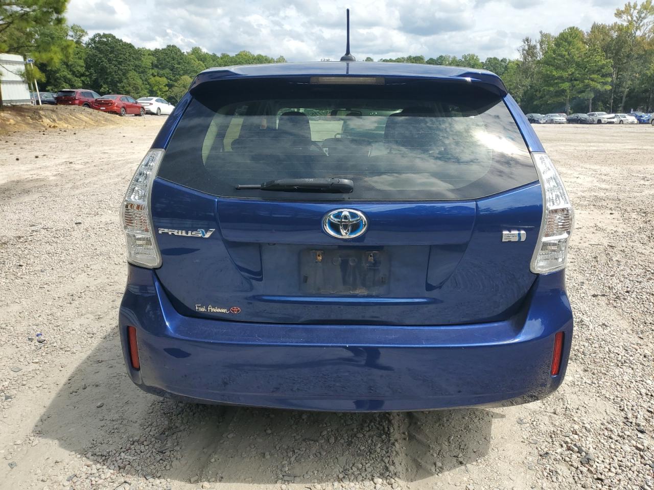 JTDZN3EU8D3260706 2013 Toyota Prius V