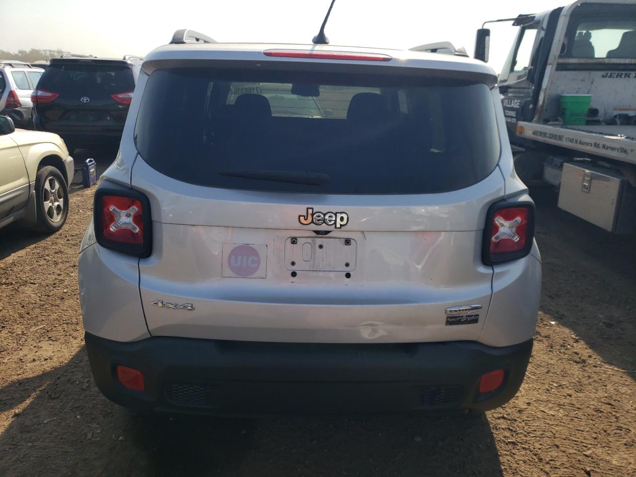 ZACCJBBB1HPG32886 2017 Jeep Renegade Latitude