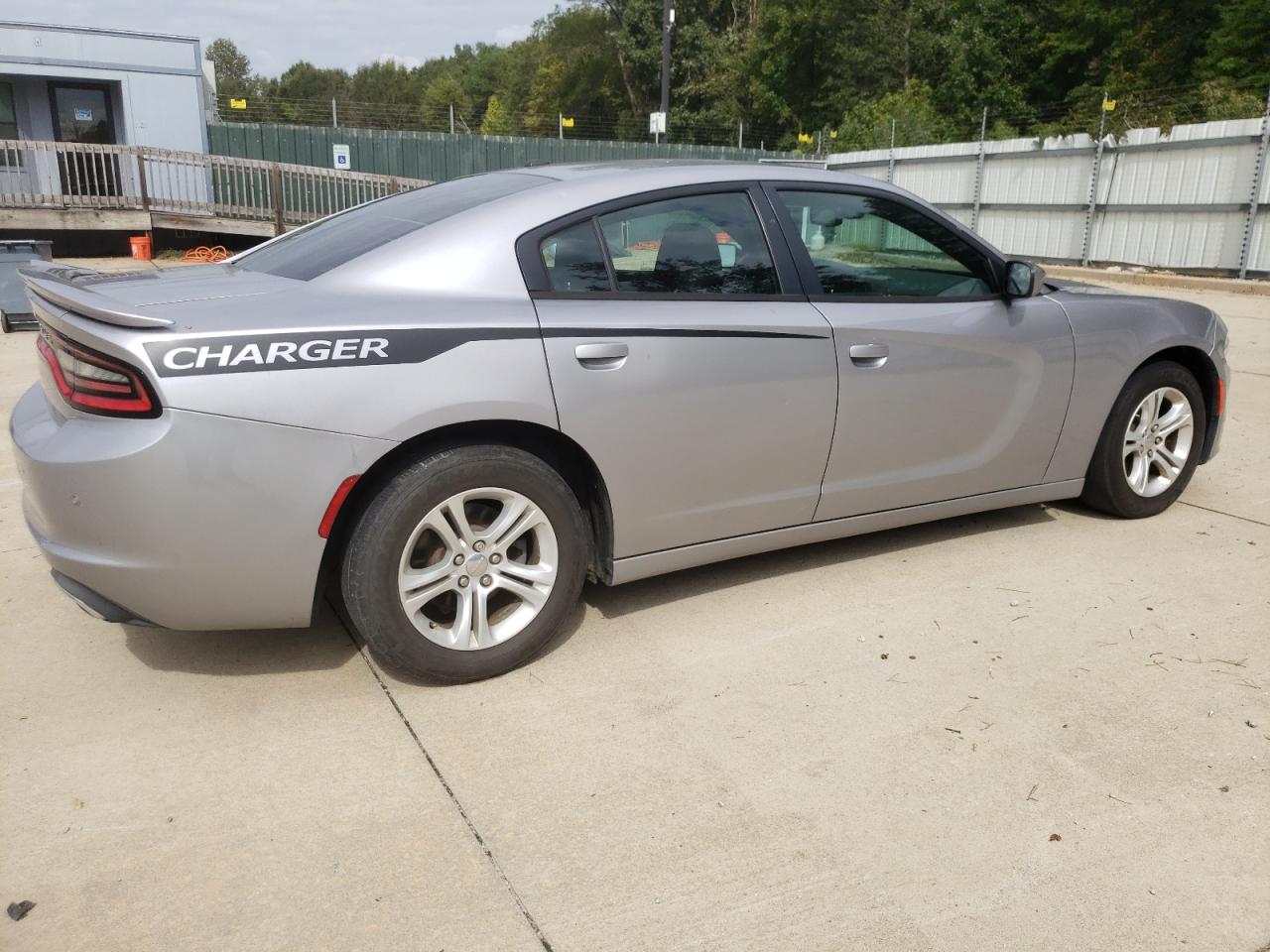 2015 Dodge Charger - Image 3