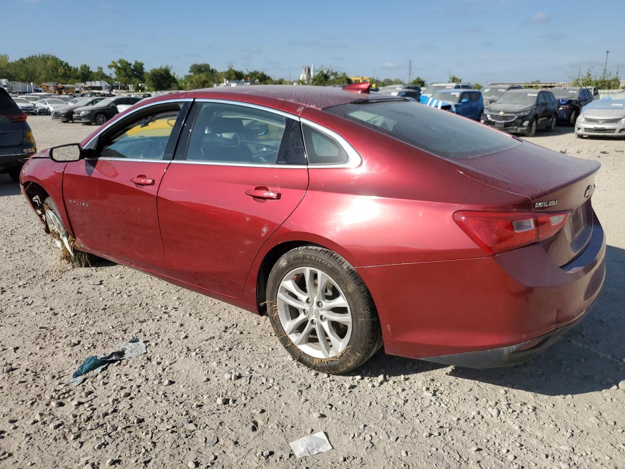 2018 Chevrolet Malibu - Image 2
