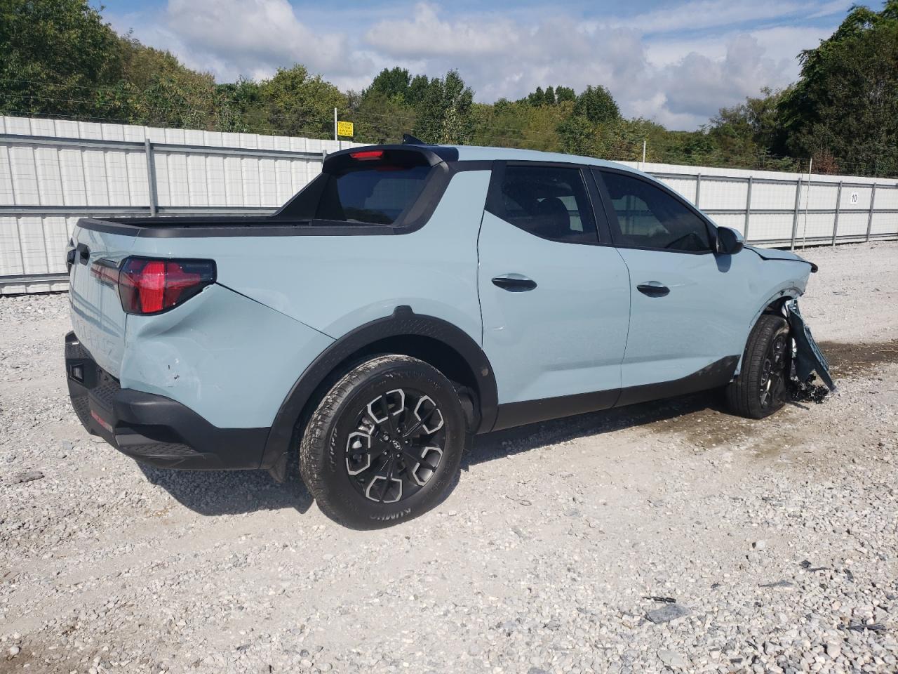2024 Hyundai Santa Cruz - Image 3