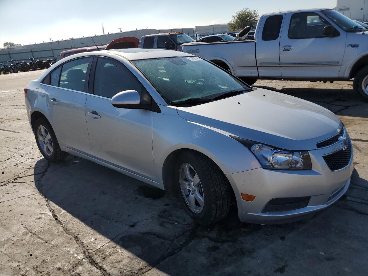 VIN 1G1PC5SB0E7350799 2014 CHEVROLET CRUZE no.4