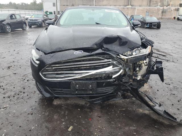  FORD FUSION 2016 Czarny