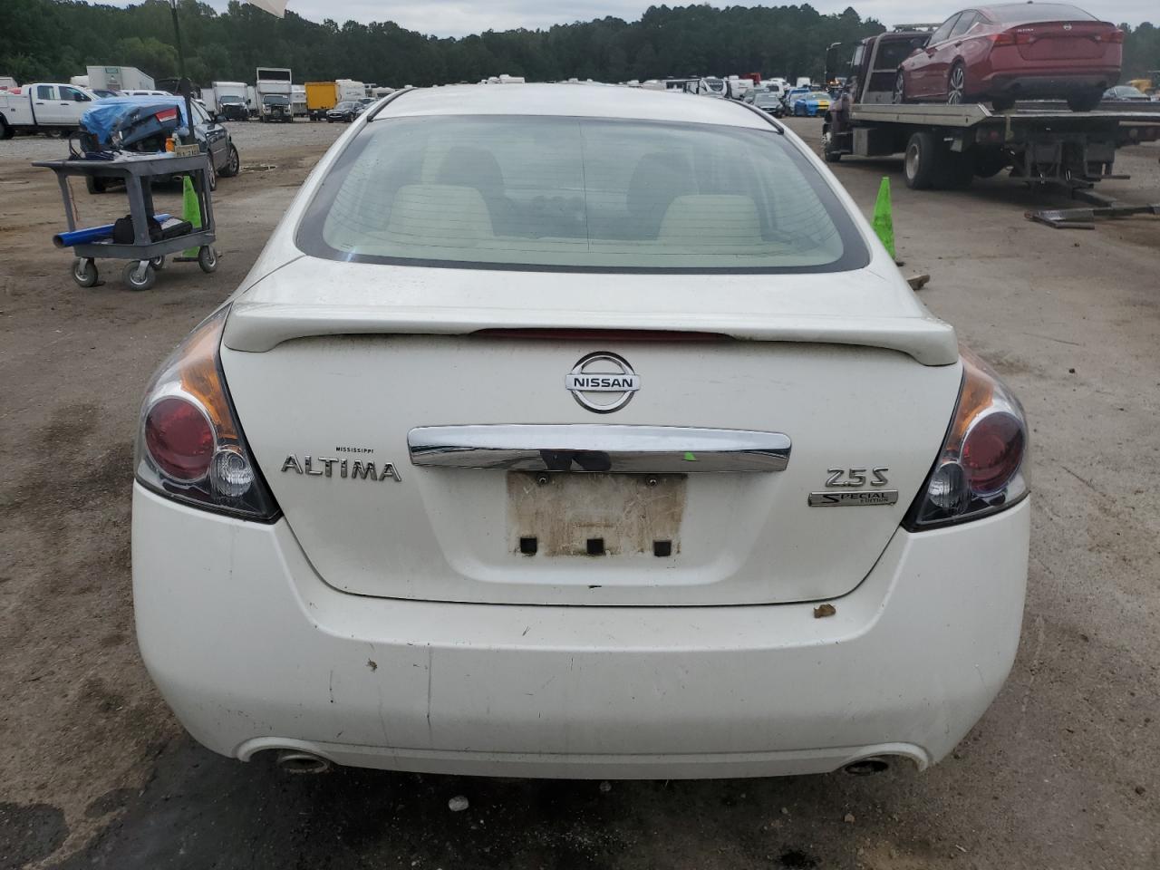 2011 Nissan Altima Base VIN: 1N4AL2AP3BN453835 Lot: 70279274