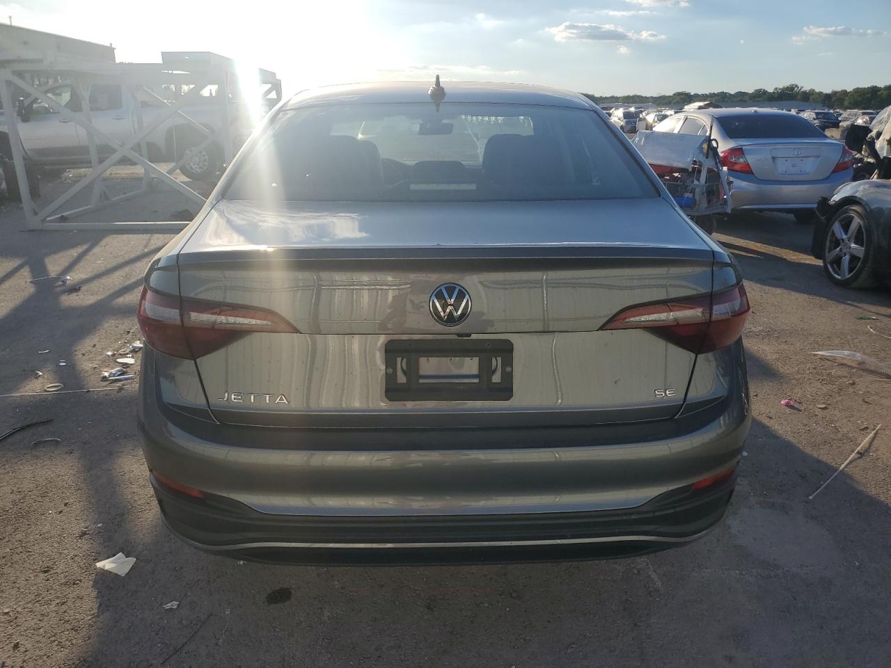 3VW7M7BU2RM022116 2024 Volkswagen Jetta Se