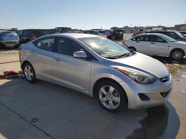  HYUNDAI ELANTRA 2013 Srebrny