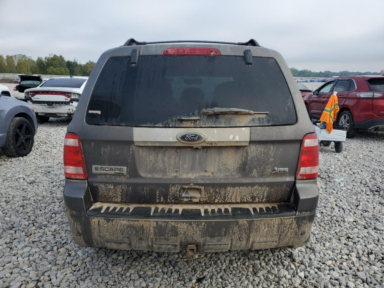 2010 Ford Escape - Image 6