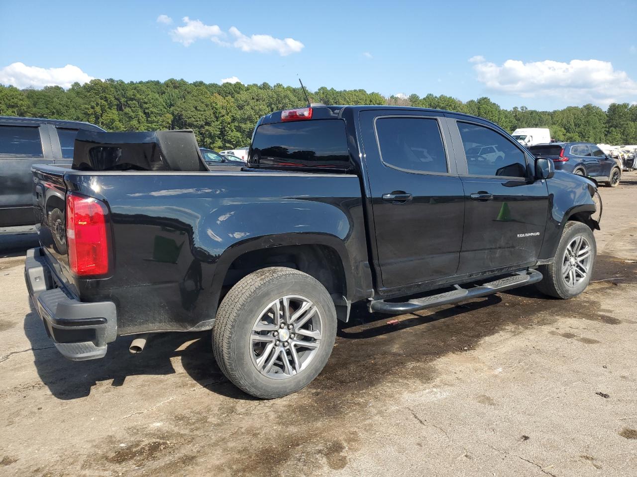 VIN 1GCGSBEA8M1289036 2021 CHEVROLET COLORADO no.3