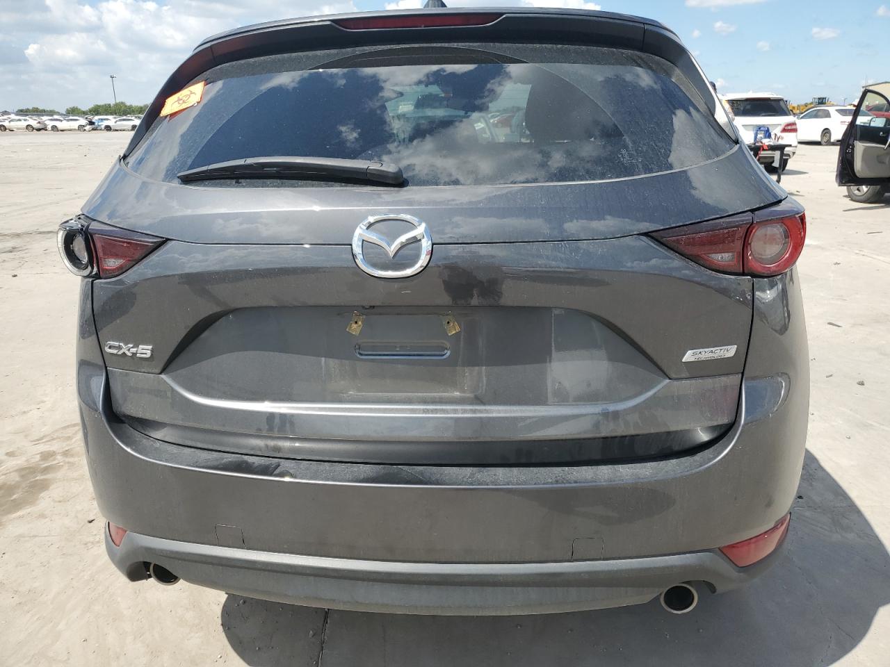 JM3KFACM8J1472378 2018 Mazda Cx-5 Touring