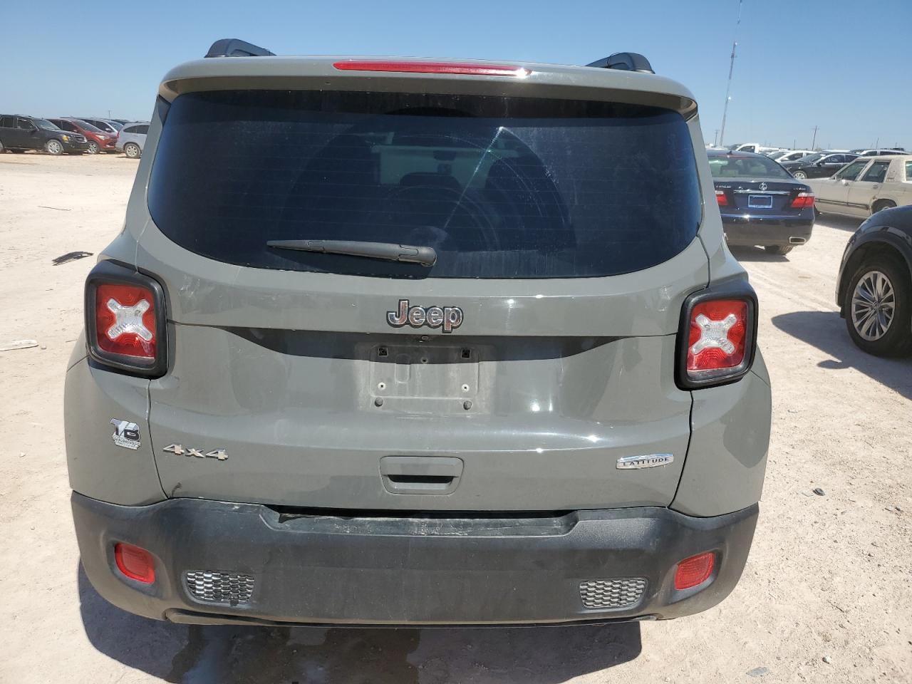 ZACNJBBB1KPK63587 2019 Jeep Renegade Latitude