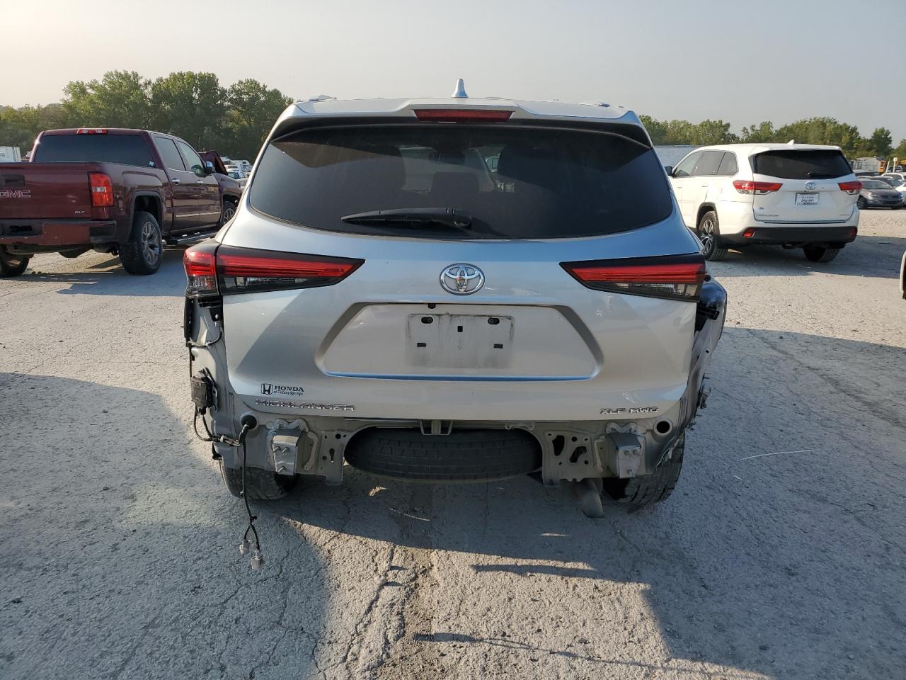 2020 Toyota Highlander Xle VIN: 5TDGZRBH5LS026252 Lot: 69185394