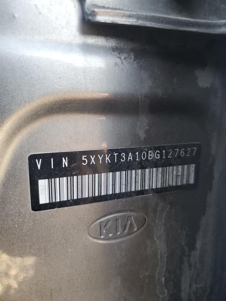 5XYKT3A10BG127627 2011 Kia Sorento Base