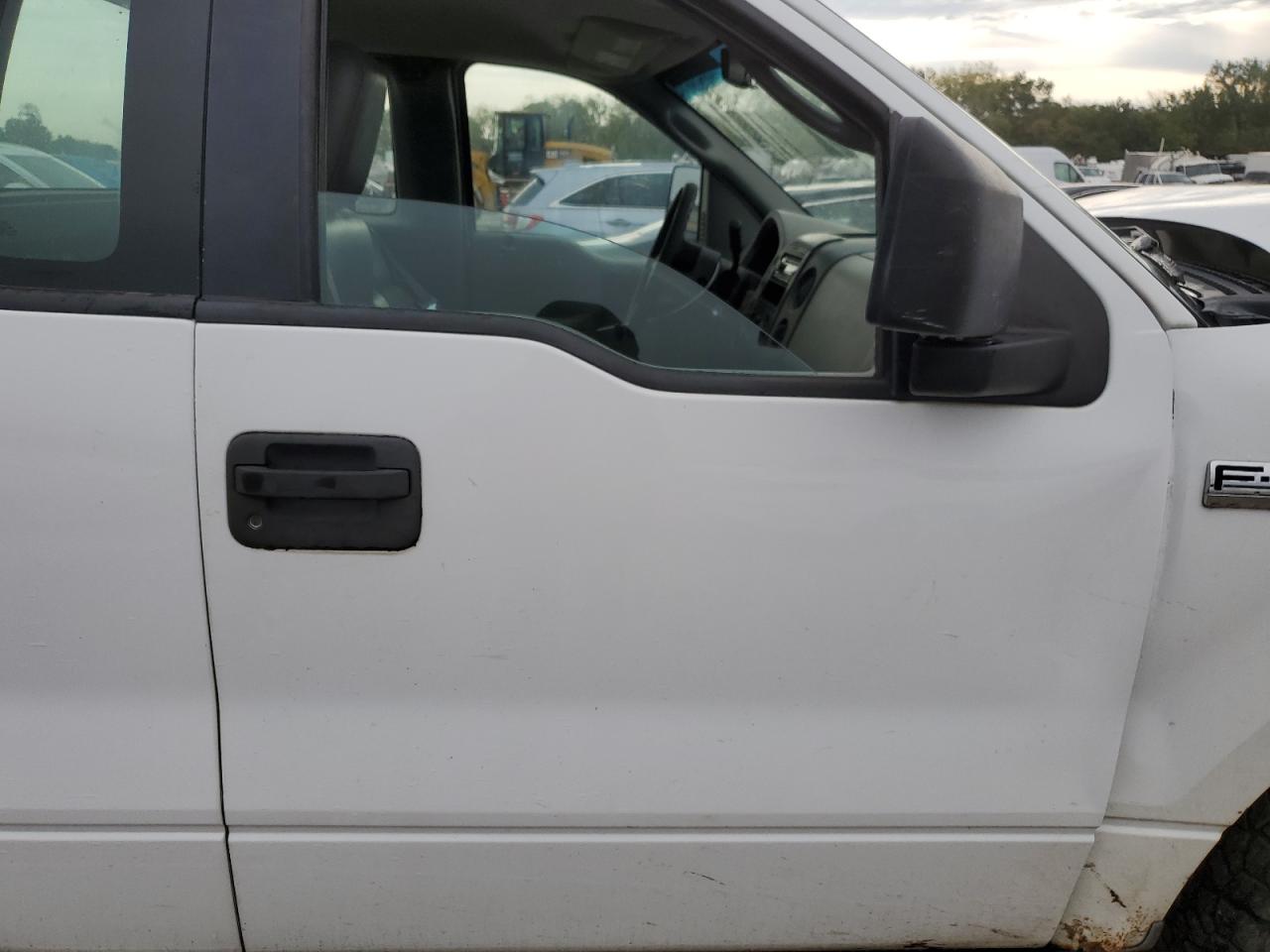 2005 Ford F-150 - Image 10