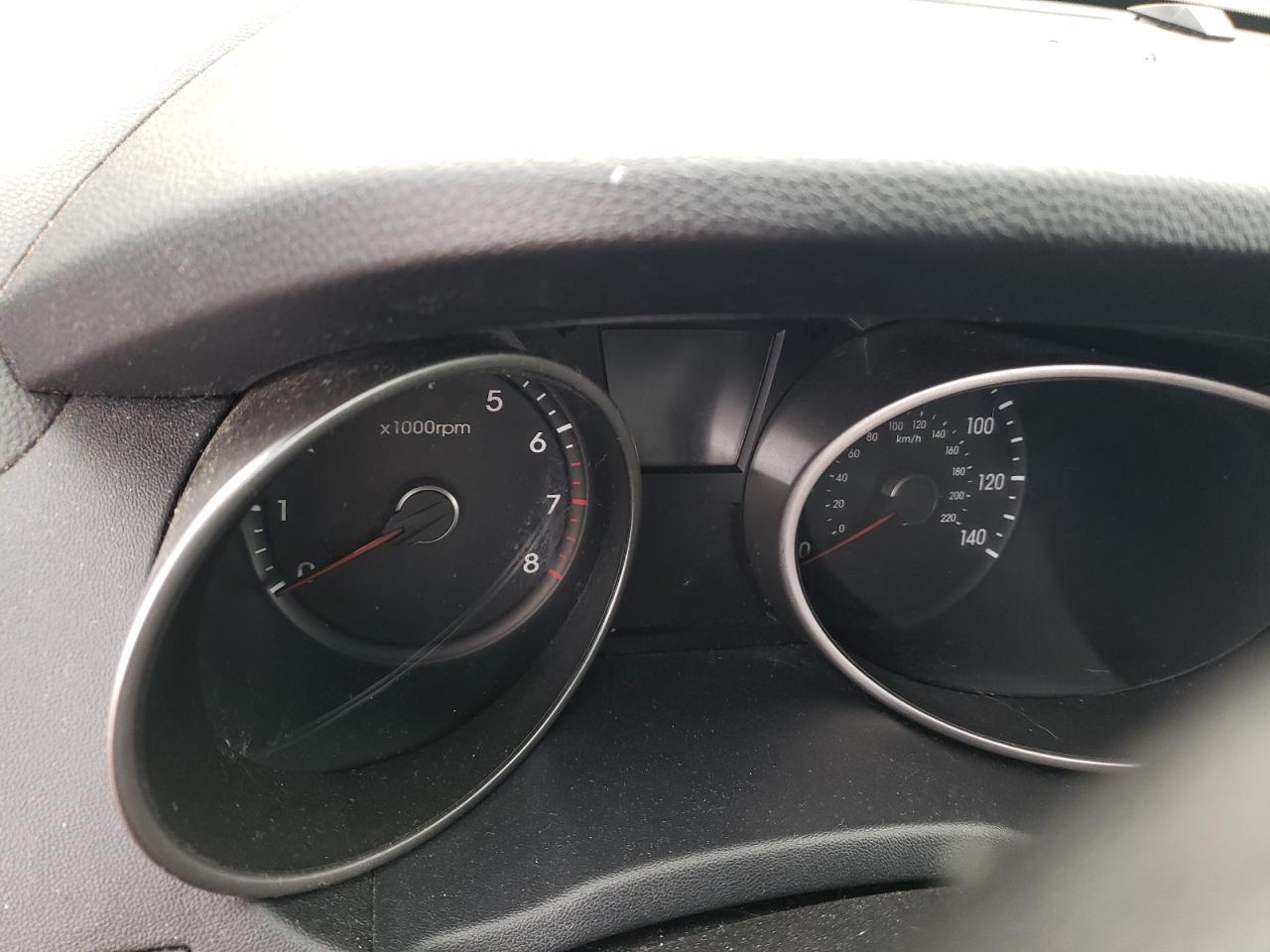 KM8JU3AC3CU362805 2012 Hyundai Tucson Gls