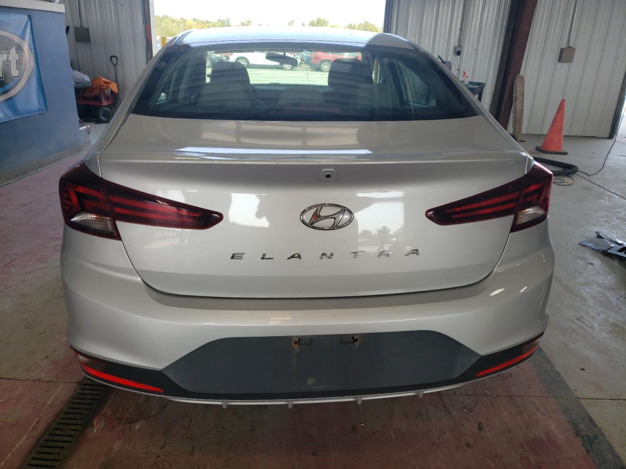 5NPD74LF9KH454600 2019 Hyundai Elantra Se