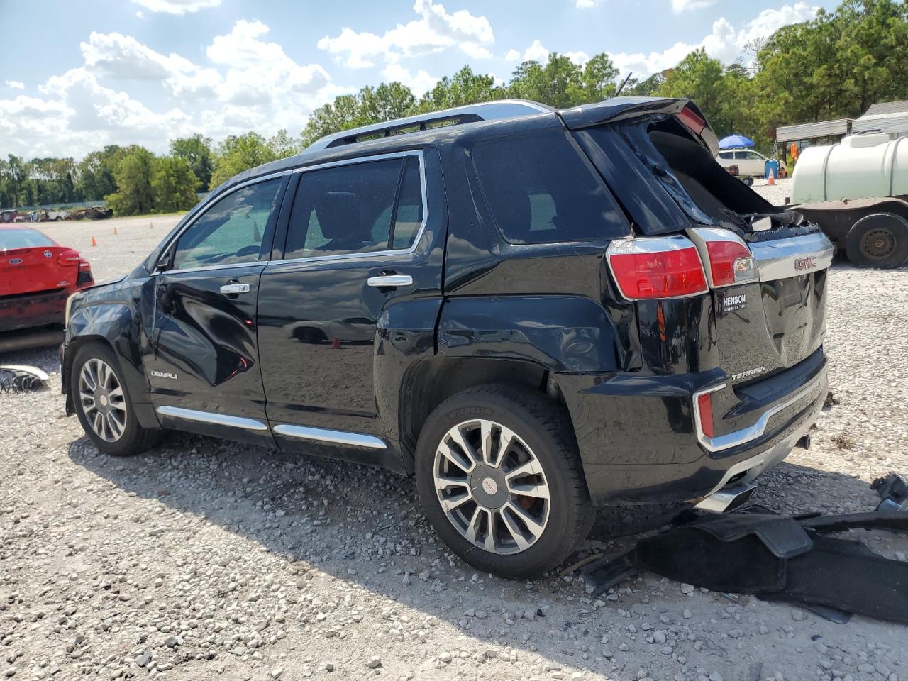 2016 GMC Terrain - Image 2