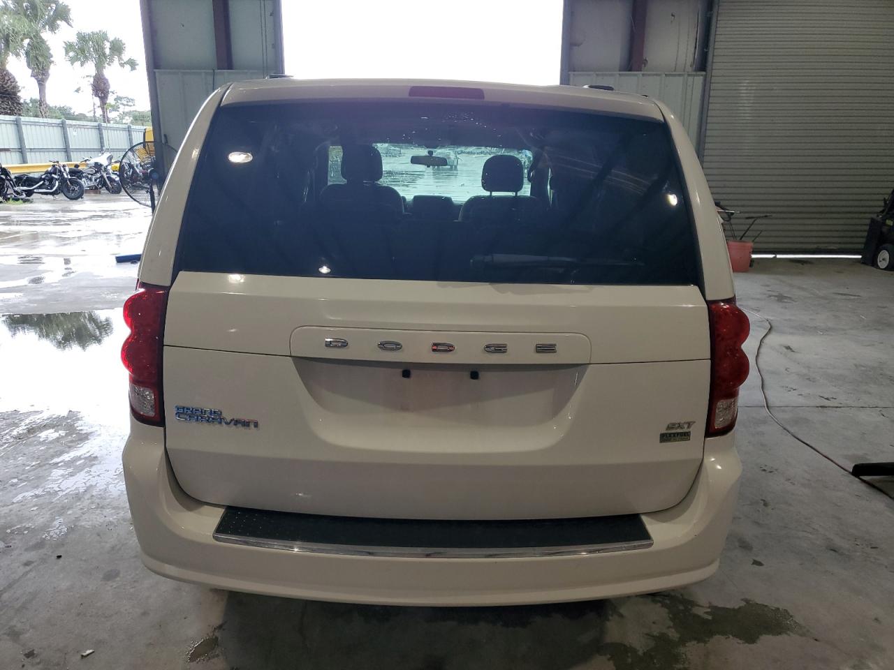 2014 Dodge Grand Caravan Sxt VIN: 2C4RDGCGXER392155 Lot: 73248774