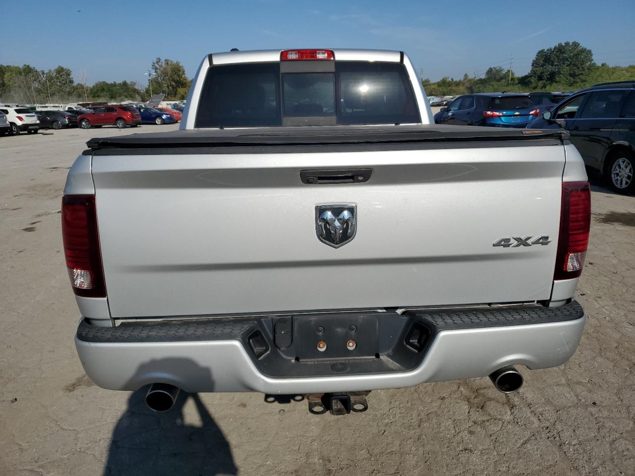 1C6RR7MT2FS597909 2015 Ram 1500 Sport