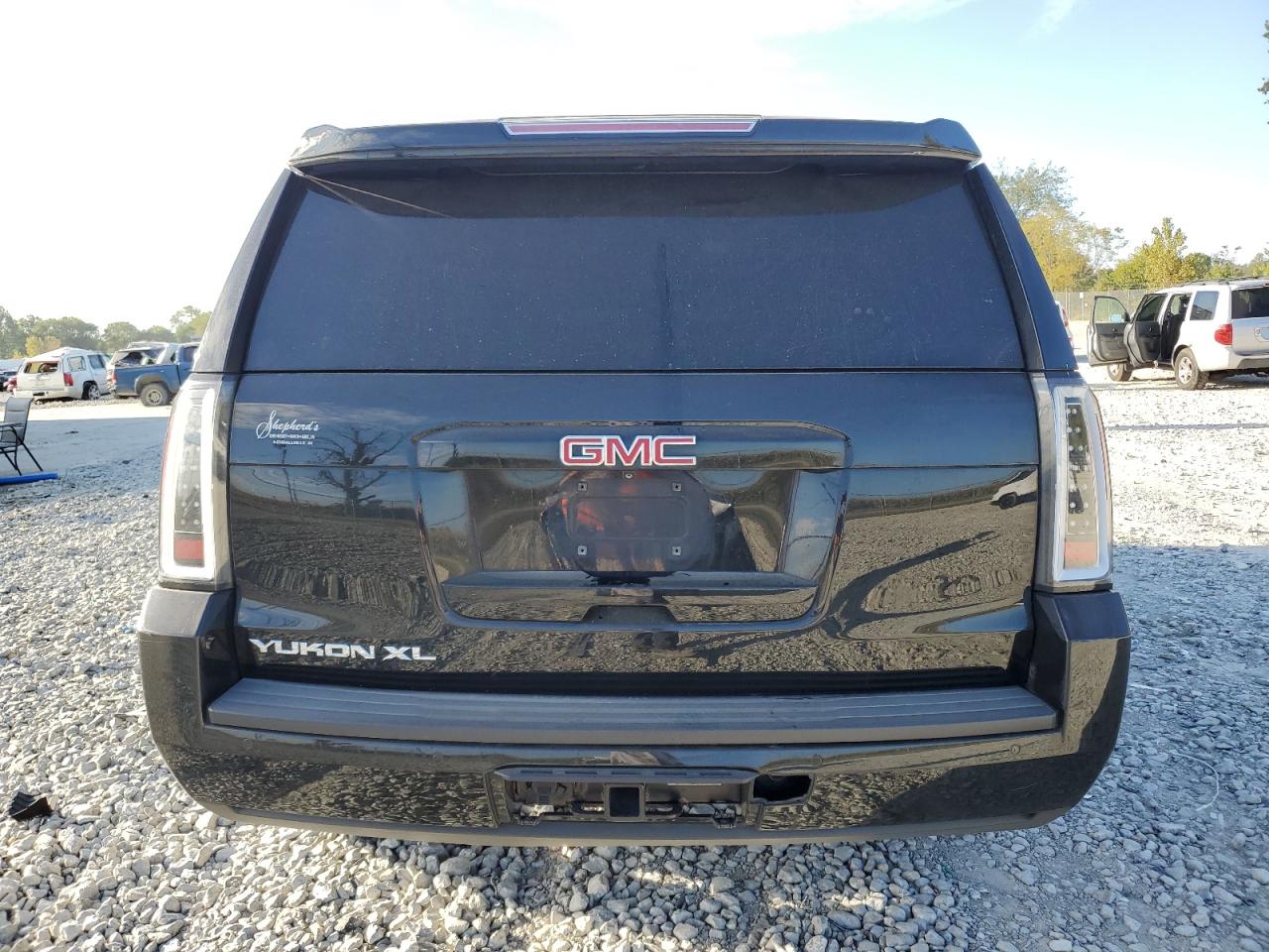 2015 GMC Yukon Xl K1500 Slt VIN: 1GKS2HKC1FR131276 Lot: 71744774