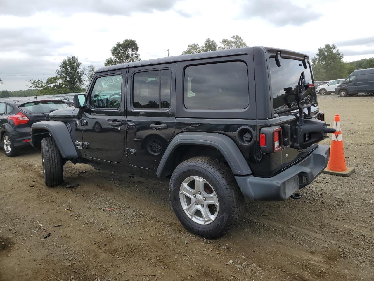 2020 Jeep Wrangler Unlimited Sport VIN: 1C4HJXDN6LW155717 Lot: 70030404