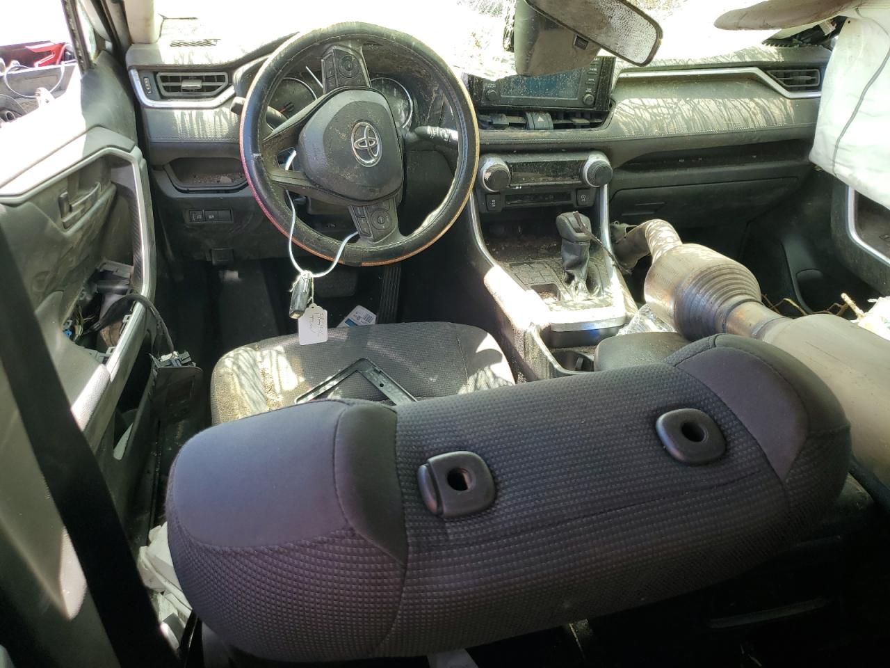 2019 Toyota RAV 4 - Image 8