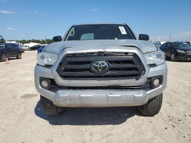  TOYOTA TACOMA 2021 Сріблястий