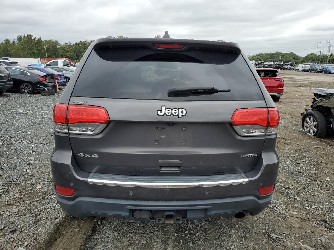 2015 Jeep Grand Cherokee Limited VIN: 1C4RJFBG4FC877812 Lot: 72513904