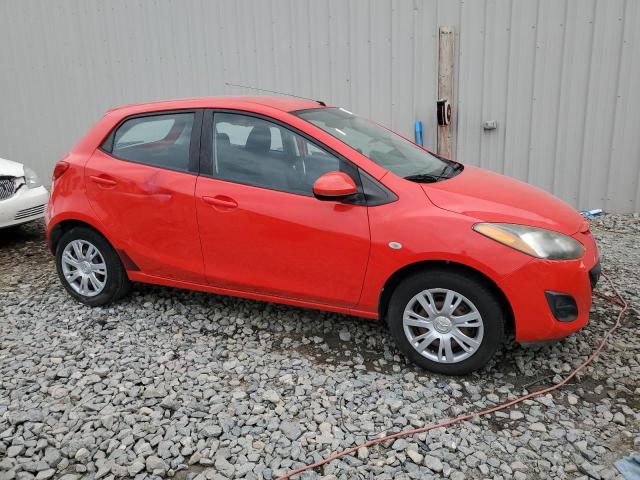  MAZDA 2 2013 Червоний