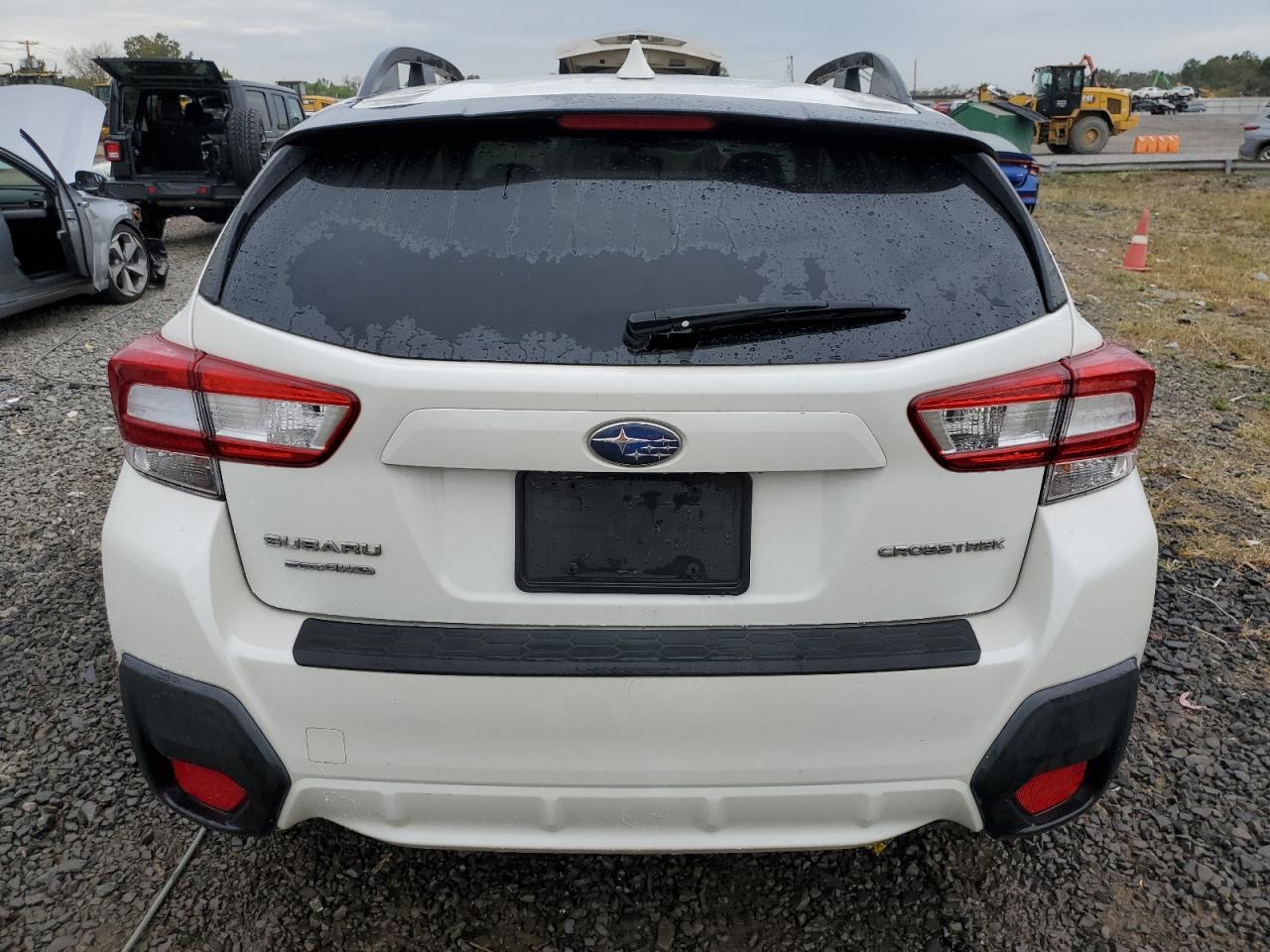 JF2GTAJC6JH297672 2018 Subaru Crosstrek Limited