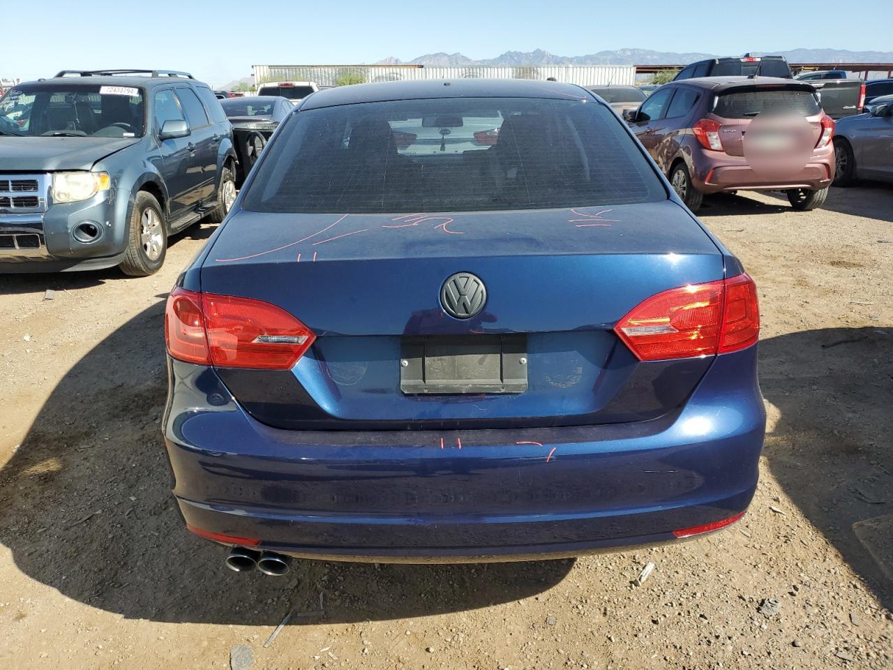 3VW1K7AJ7DM390223 2013 Volkswagen Jetta Base