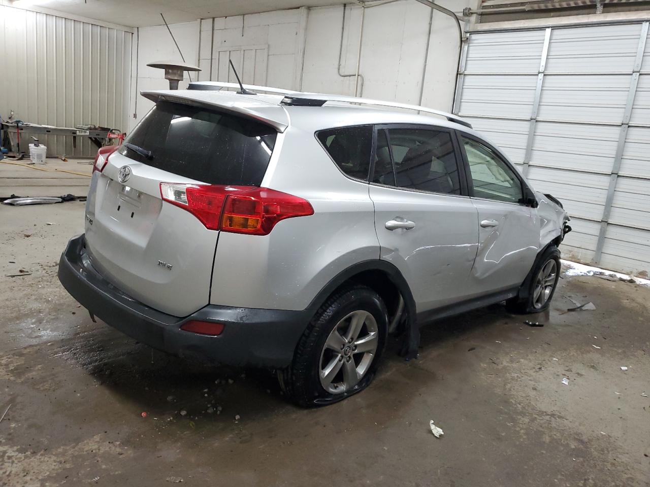 2015 Toyota Rav4 Xle VIN: JTMWFREV7FD048632 Lot: 72032924