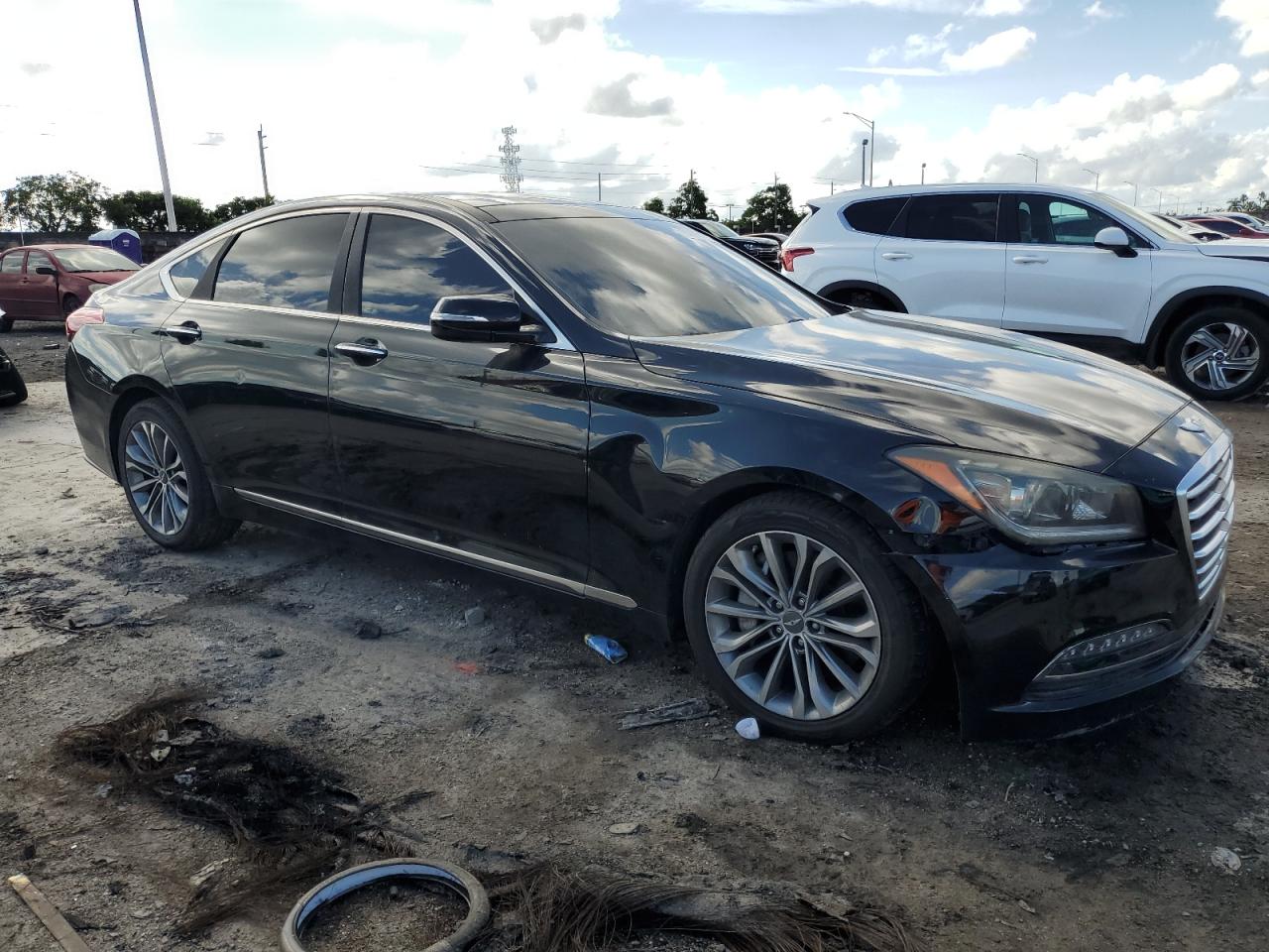 VIN KMHGN4JE9GU106432 2016 HYUNDAI GENESIS no.4