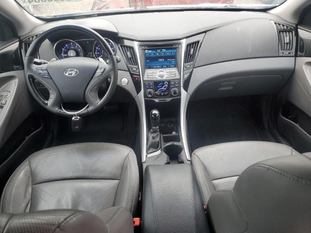  HYUNDAI SONATA 2013 Серебристый