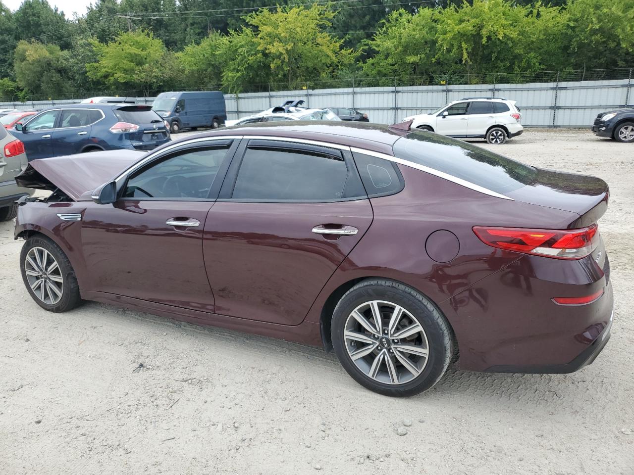 5XXGU4L15LG413923 2020 KIA OPTIMA - Image 2