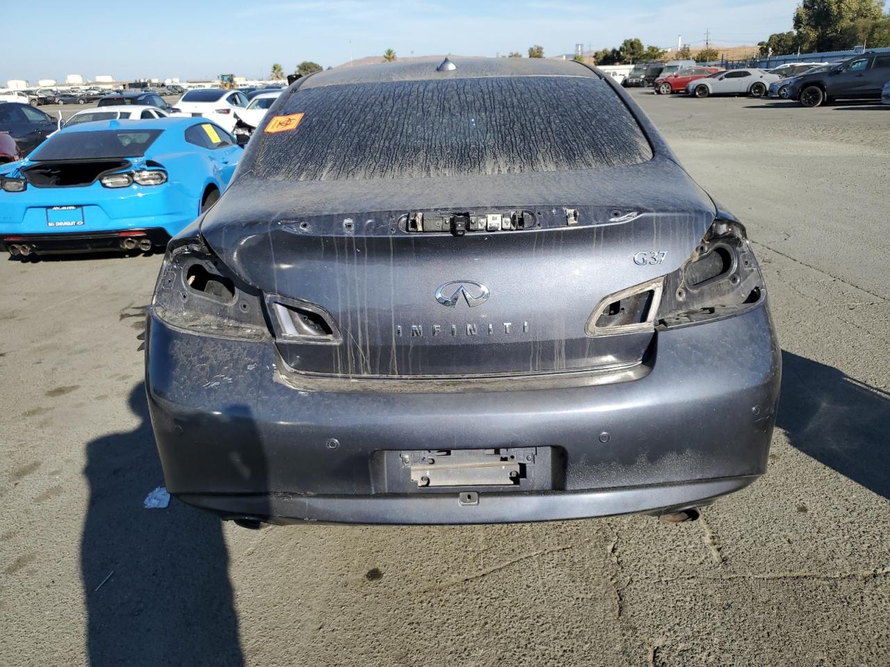 2011 Infiniti G - Image 6