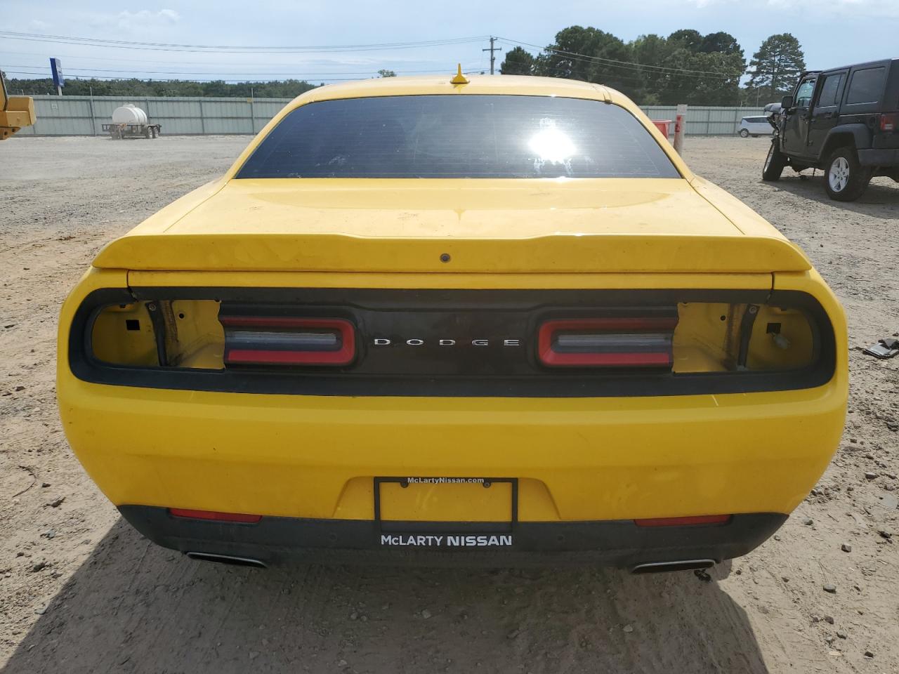 2017 Dodge Challenger Sxt VIN: 2C3CDZAG2HH566903 Lot: 71002594