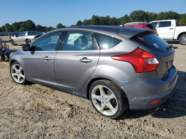 Hatchbacks FORD FOCUS 2012 Gray