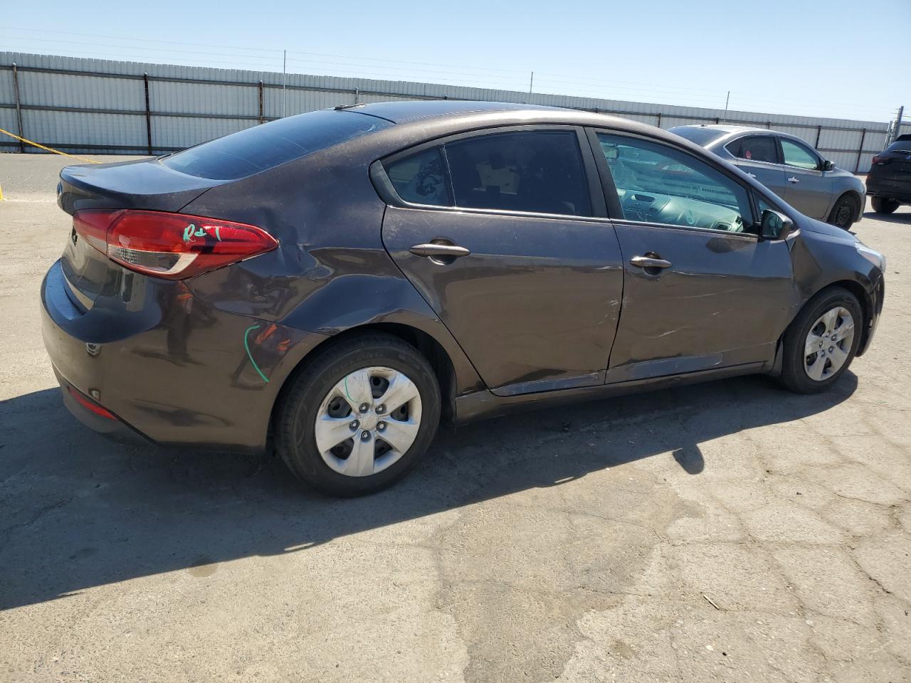 2018 Kia Forte Lx VIN: 3KPFK4A77JE166984 Lot: 71052734