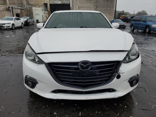  MAZDA 3 2015 White