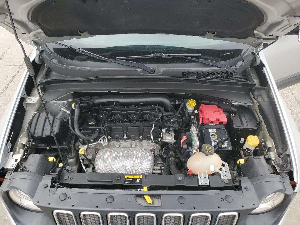 ZACCJABB4JPJ18365 2018 Jeep Renegade Latitude