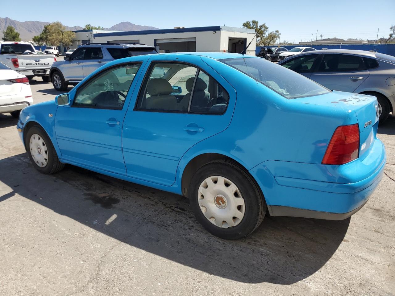 2002 Volkswagen Jetta - Image 2