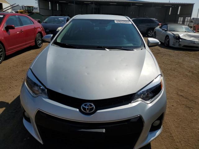 Sedans TOYOTA COROLLA 2014 Srebrny