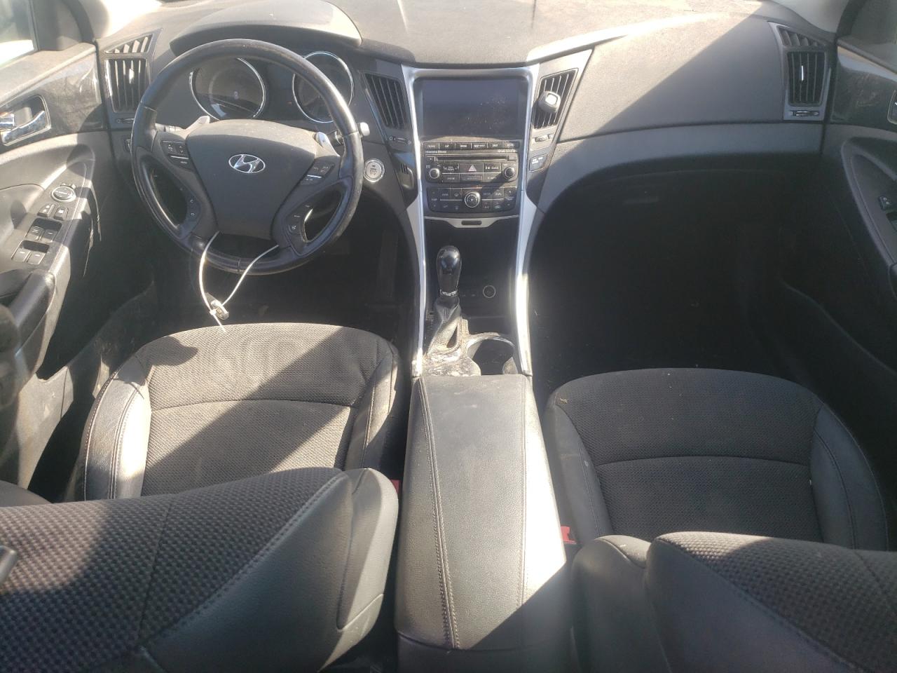 5NPEC4AC5EH916468 2014 Hyundai Sonata Se