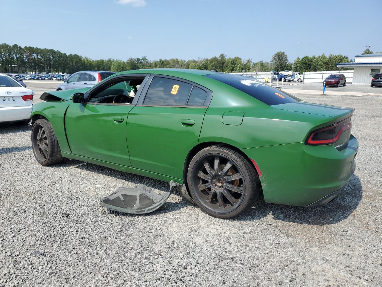 2C3CDXBGXGH173474 2016 DODGE CHARGER - Image 2