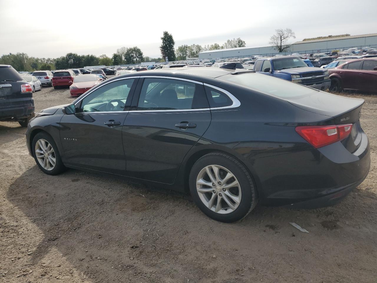 2017 Chevrolet Malibu - Image 2