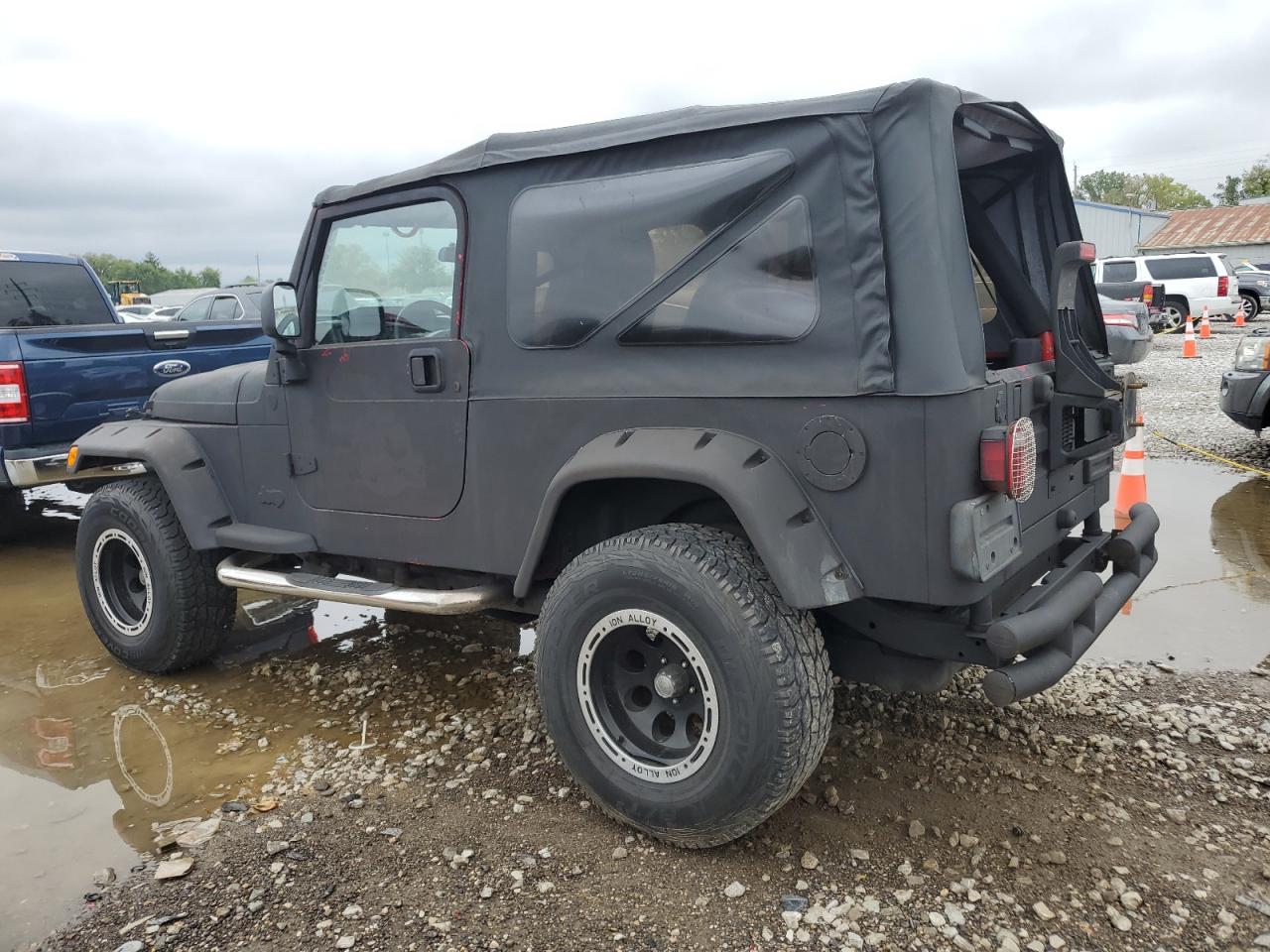 2004 Jeep Wrangler - Image 2