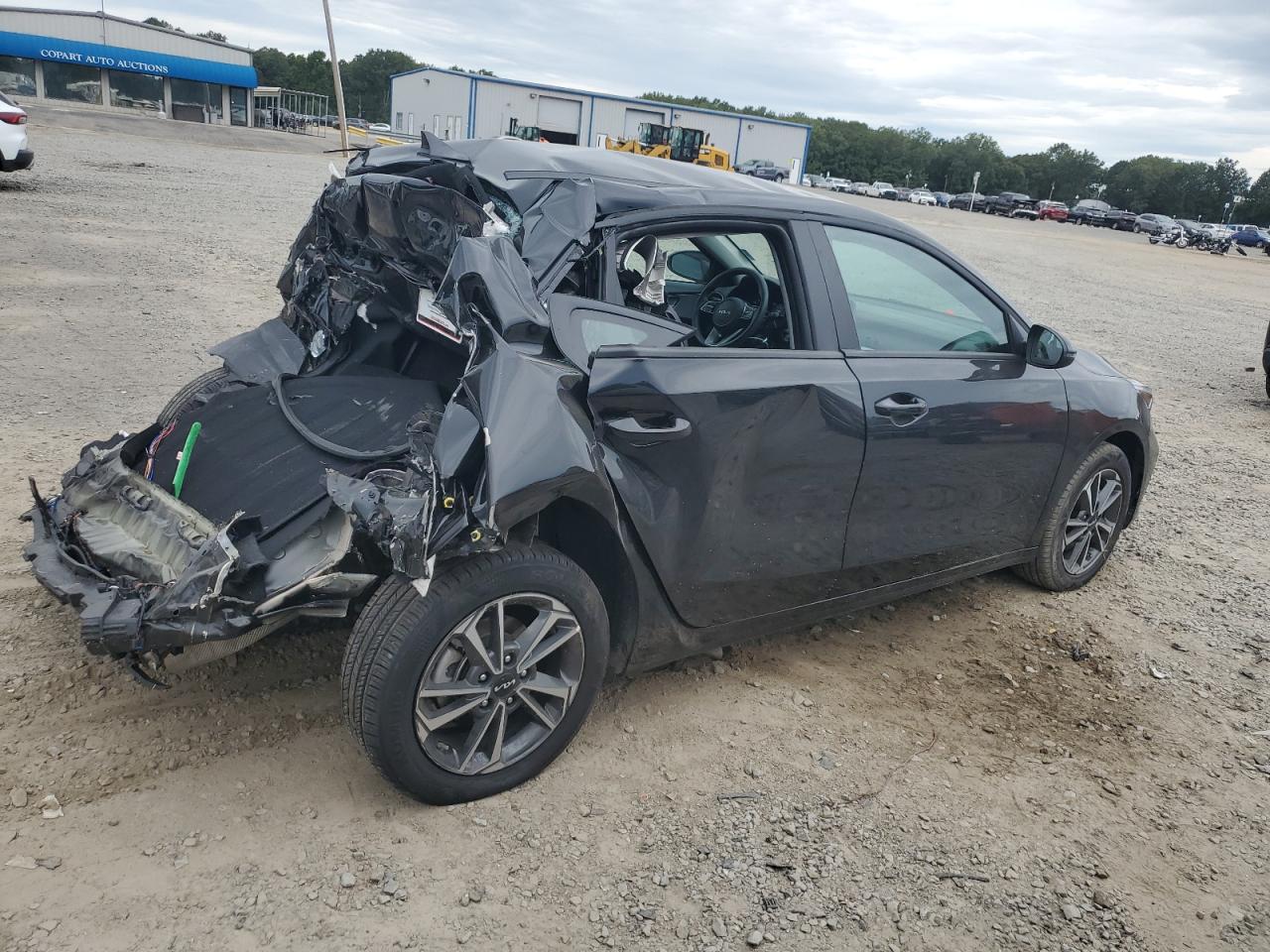 2024 Kia Forte - Image 3