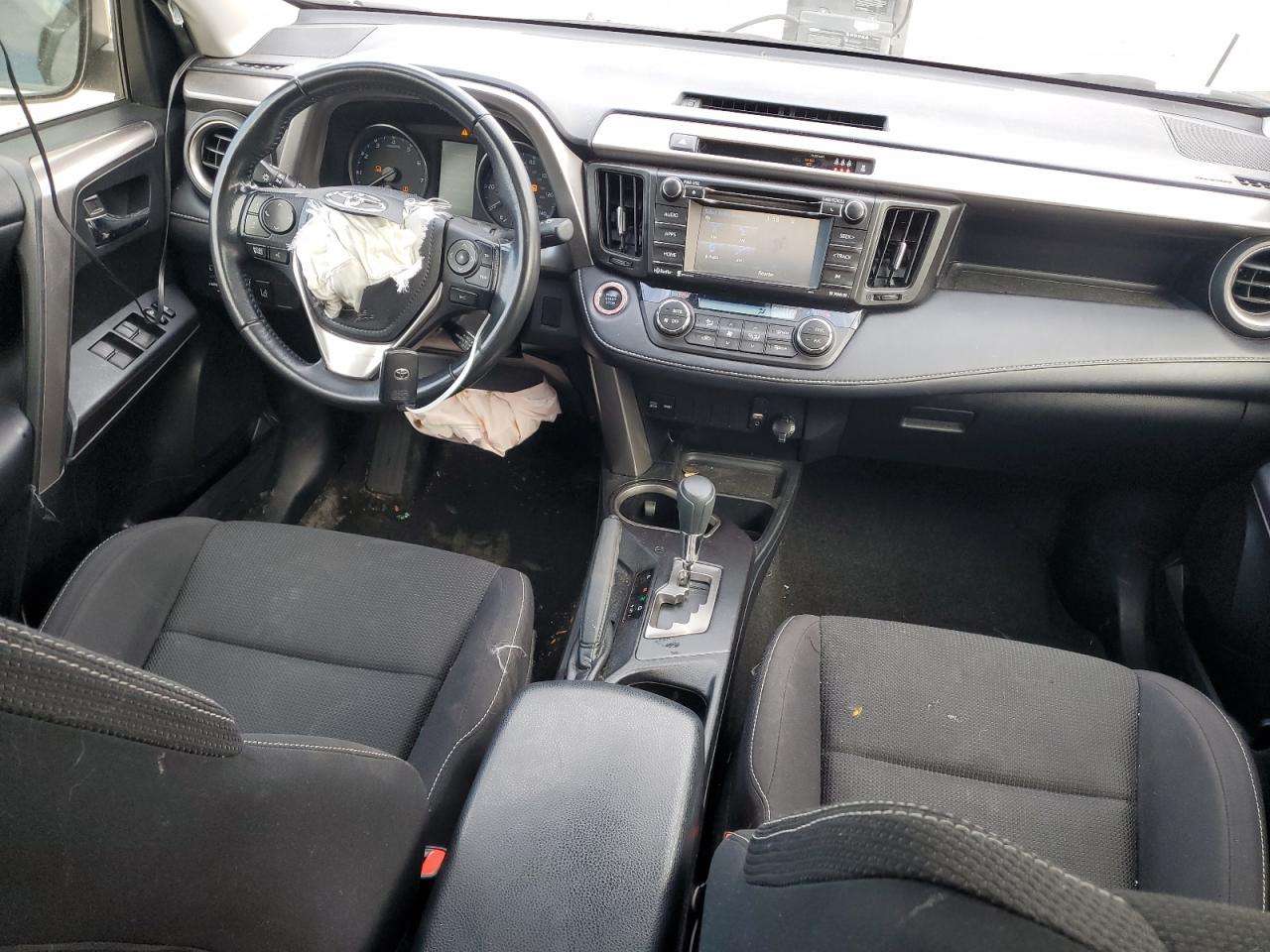 JTMWFREVXJJ734612 2018 Toyota Rav4 Adventure